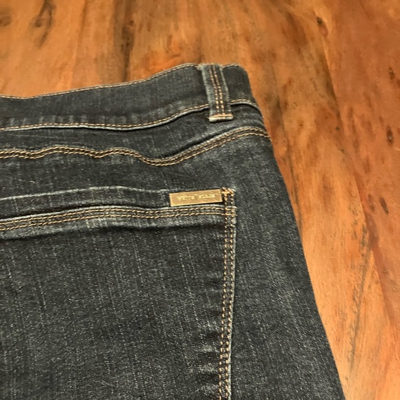 White House Black Market Dark Blue Skinny Jeans - Picture 5 of 6